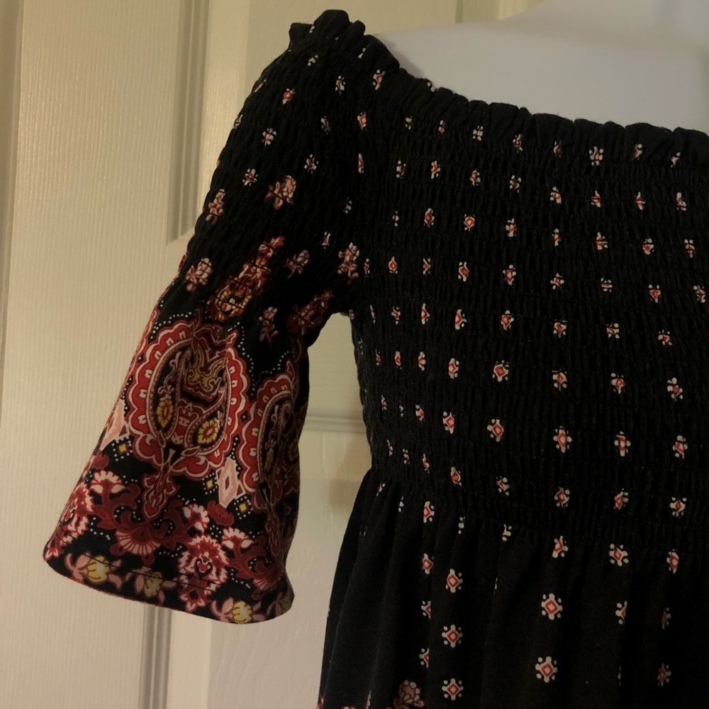 Floral off shoulder blouse